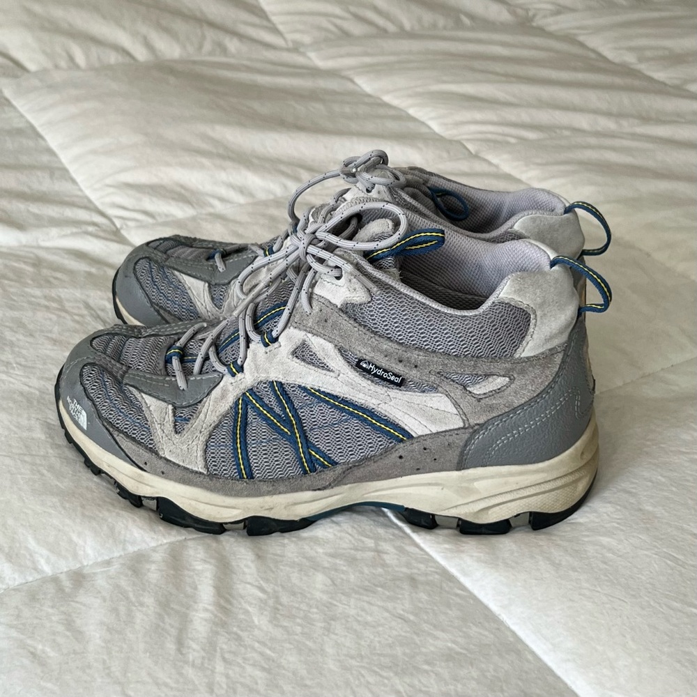 NORTH FACE Vintage Lace Up Hiking Boot